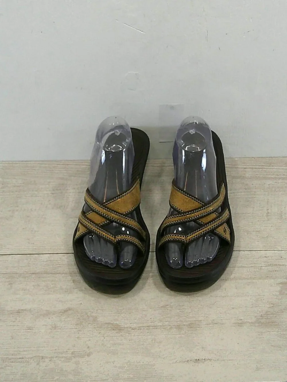 Skechers Cali Club Diamond Jubilee Wedge Criss-Cross Gold Bronze Sandals Size 10
